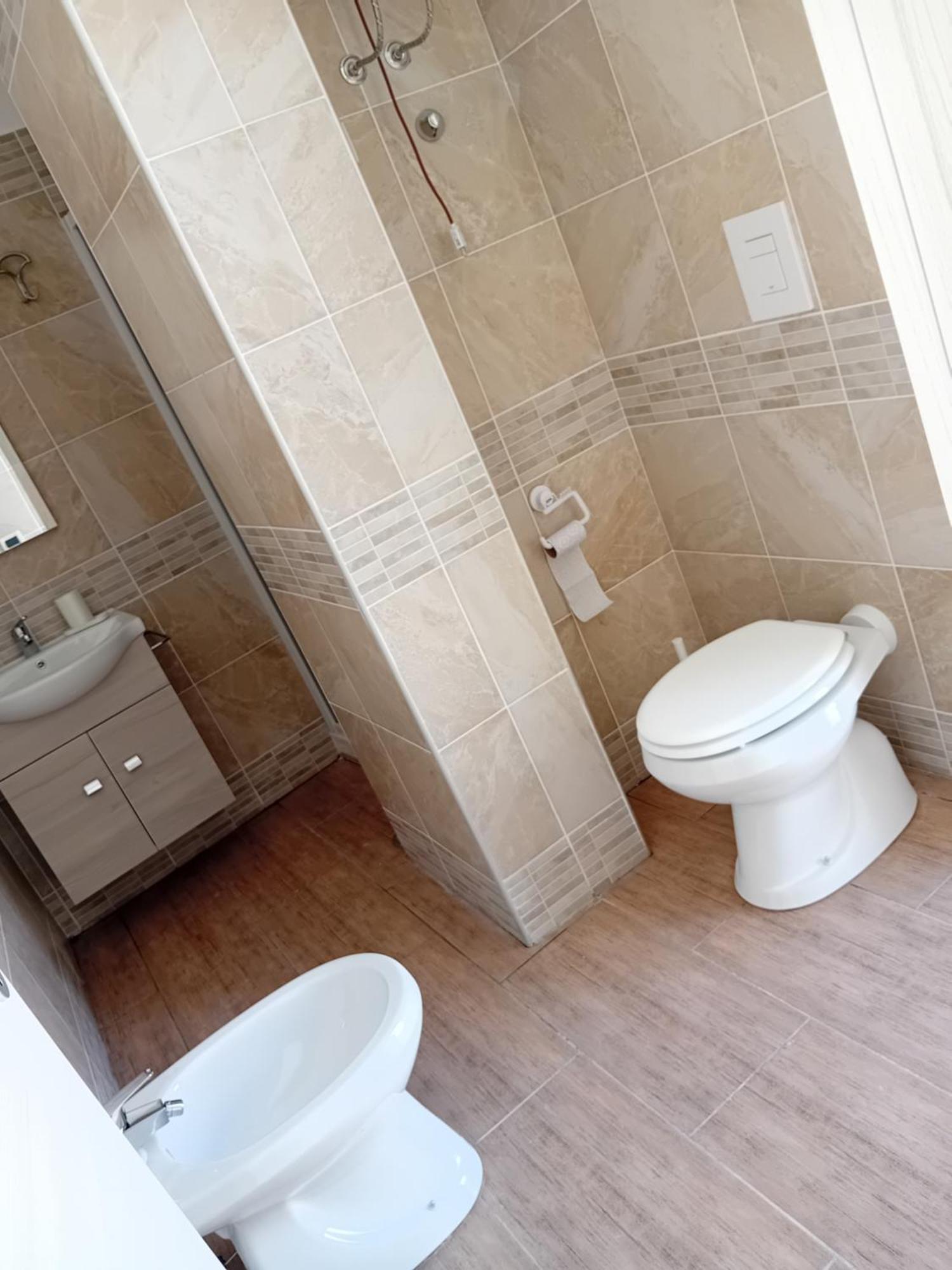 Vama House Guest house *